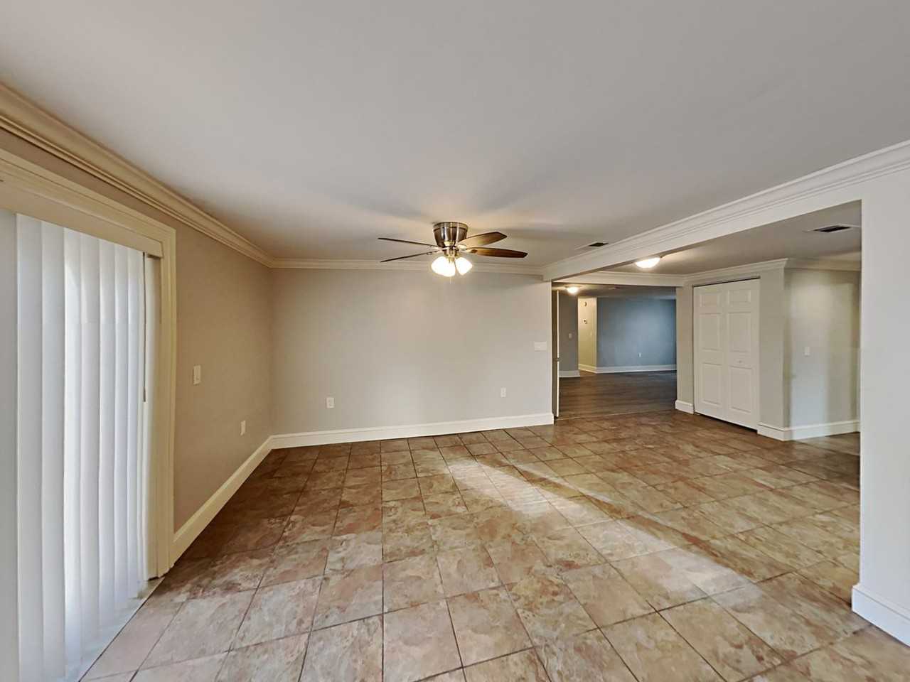 6831 Tierra Linda St - Photo 7 of 18