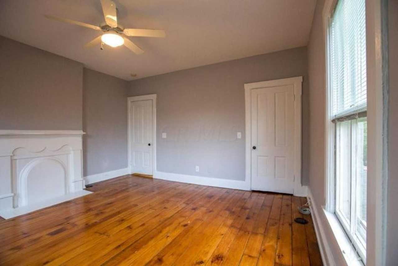 109 E 4th Ave - Photo 5 of 22