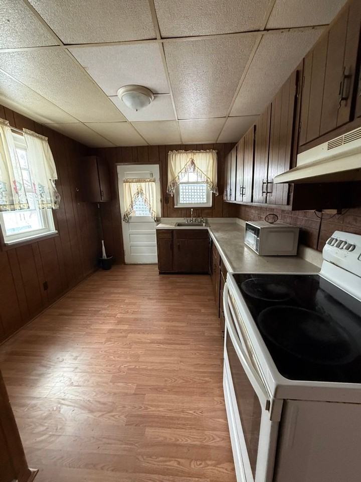 9 W Moody Ave - Photo 4 of 8