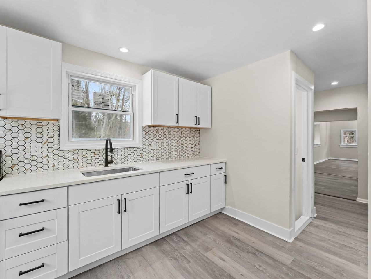 30 Marygold Ave - Photo 2 of 23