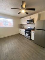 featured image of 813 W Courtois St