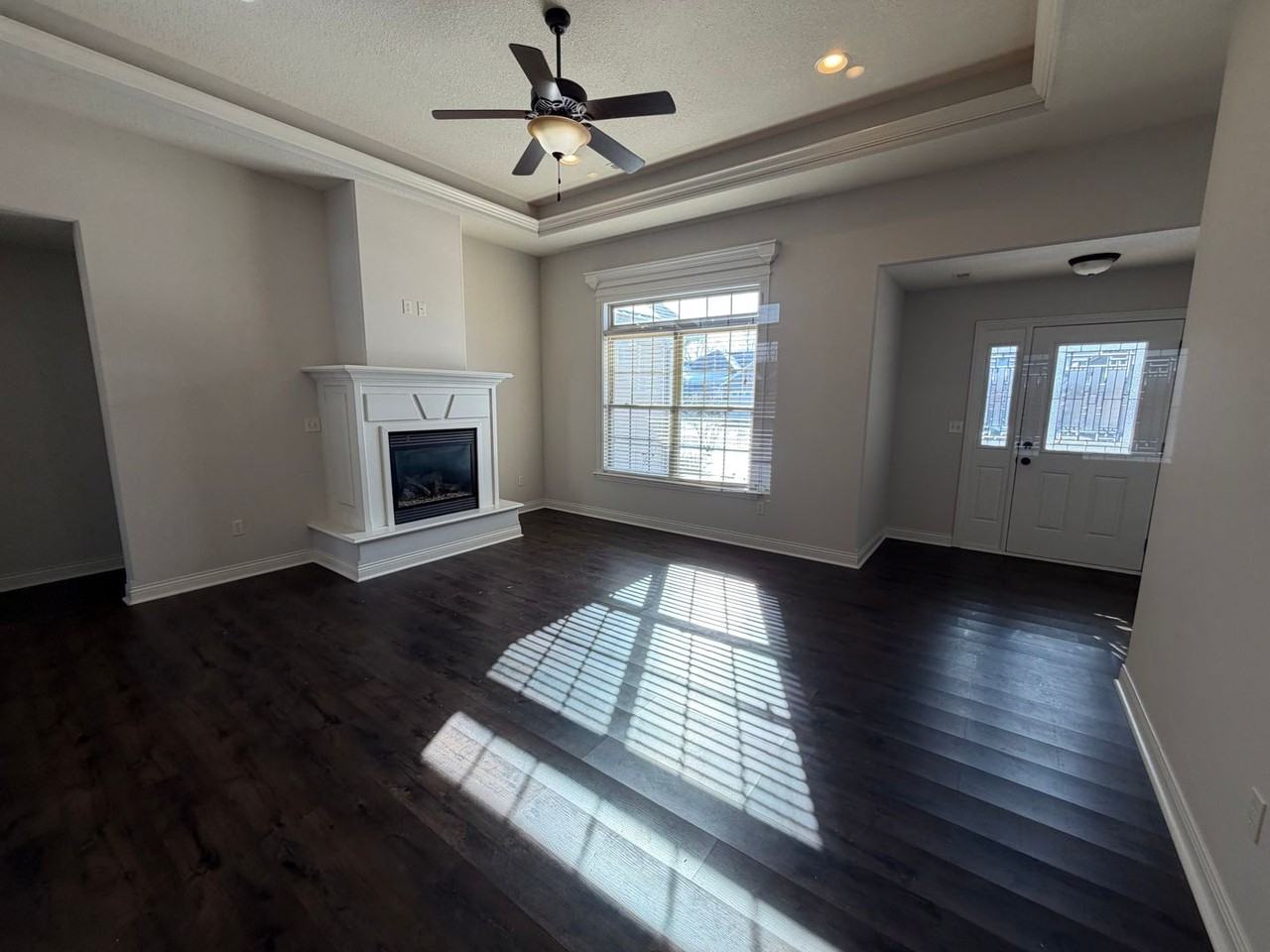 2007 Cecil St - Photo 5 of 32