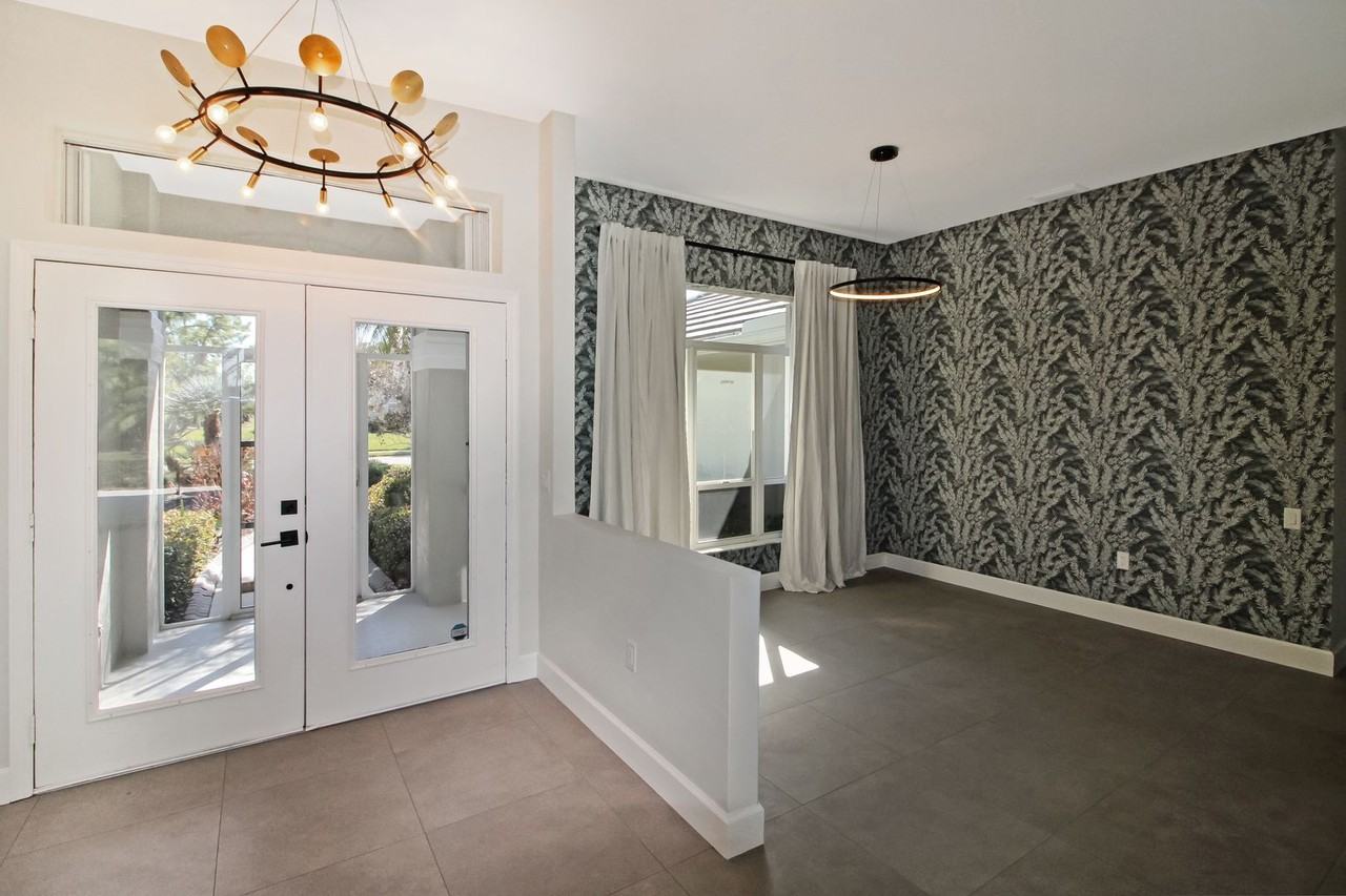 2092 Timucua Trl - Photo 4 of 22