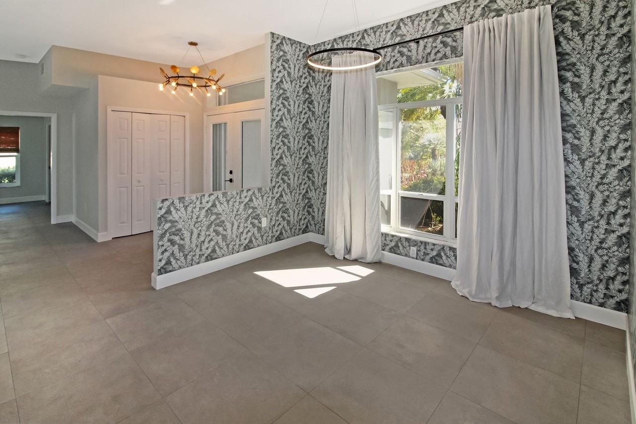 2092 Timucua Trl - Photo 5 of 22