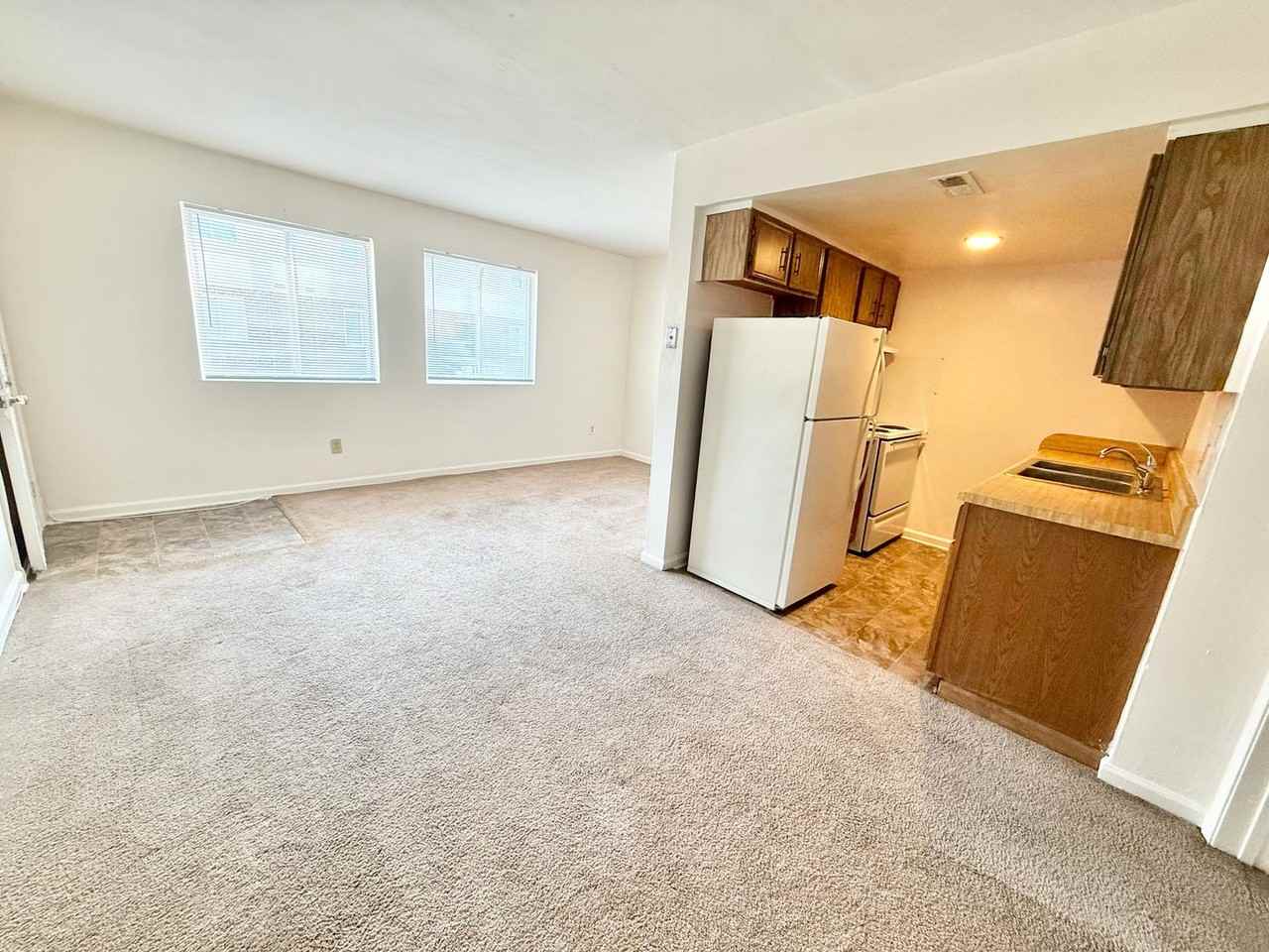 3511 Sewells Point Rd - Photo 2 of 22