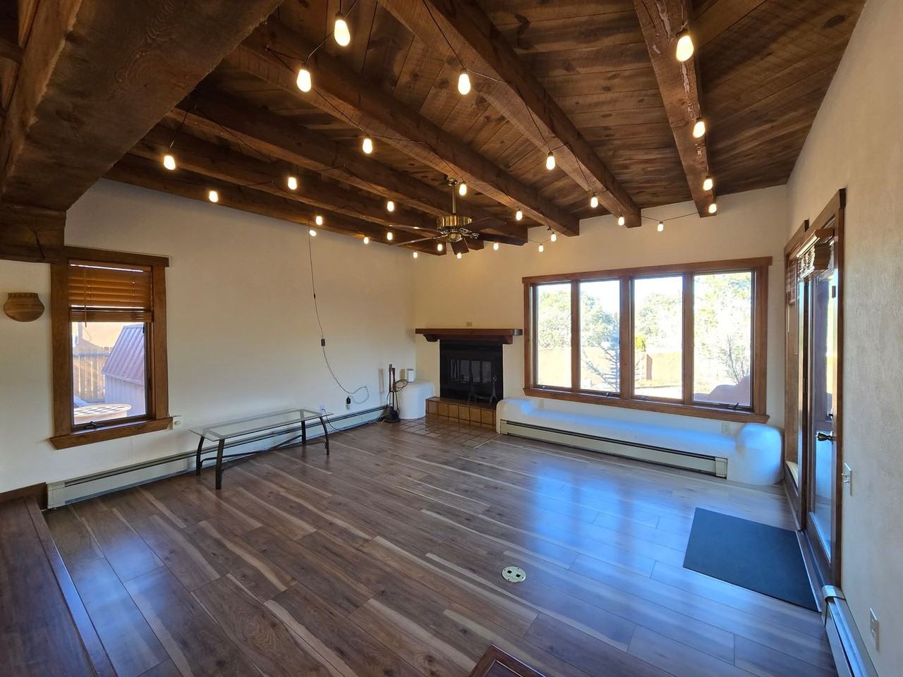 2835 Don Quixote - Photo 4 of 38