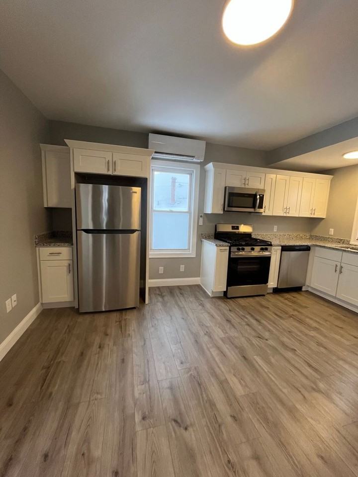 66 Dalton St - Photo 4 of 13