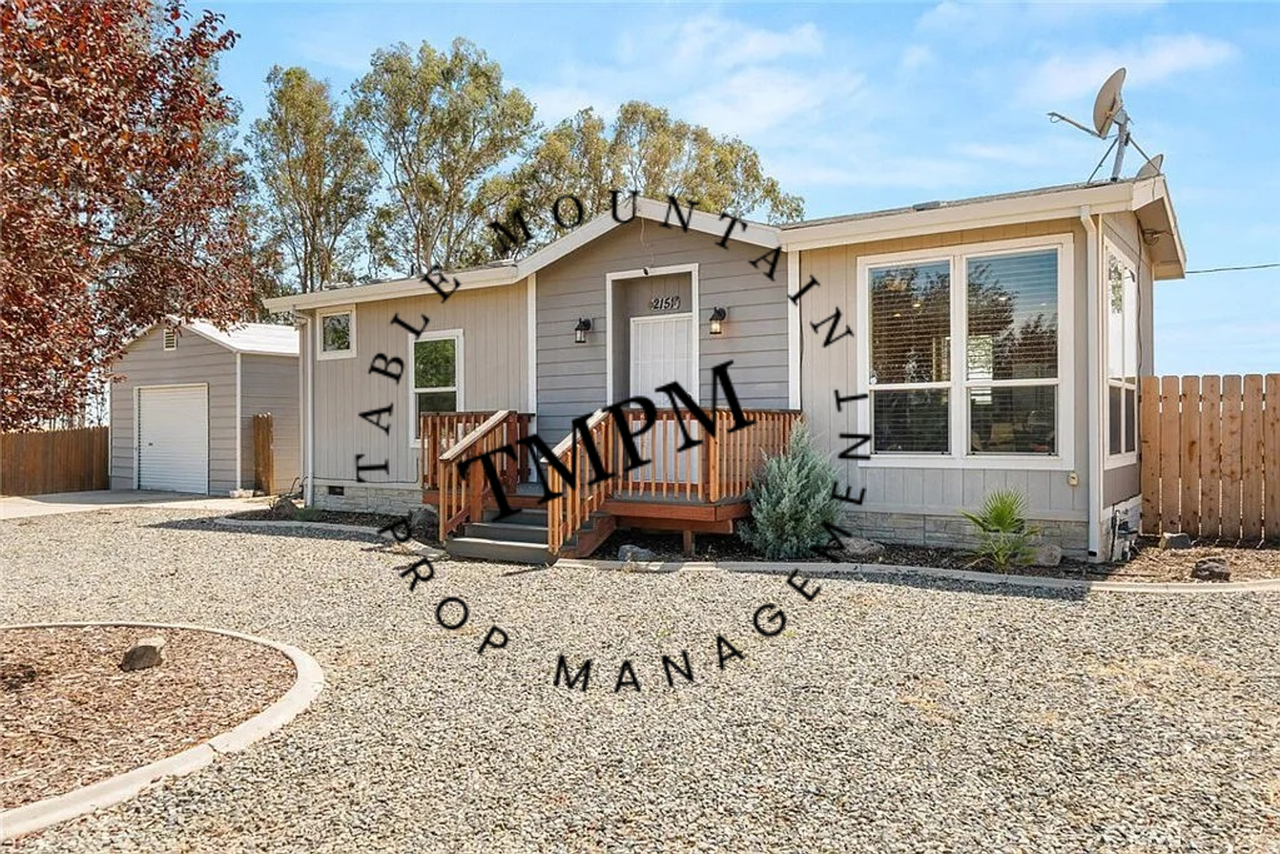 2151 Grand Ave - Photo 3 of 19