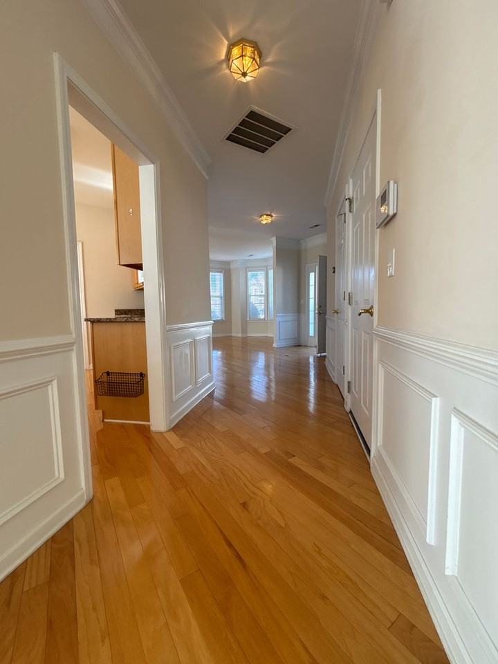 202 Branchester Ct - Photo 4 of 25