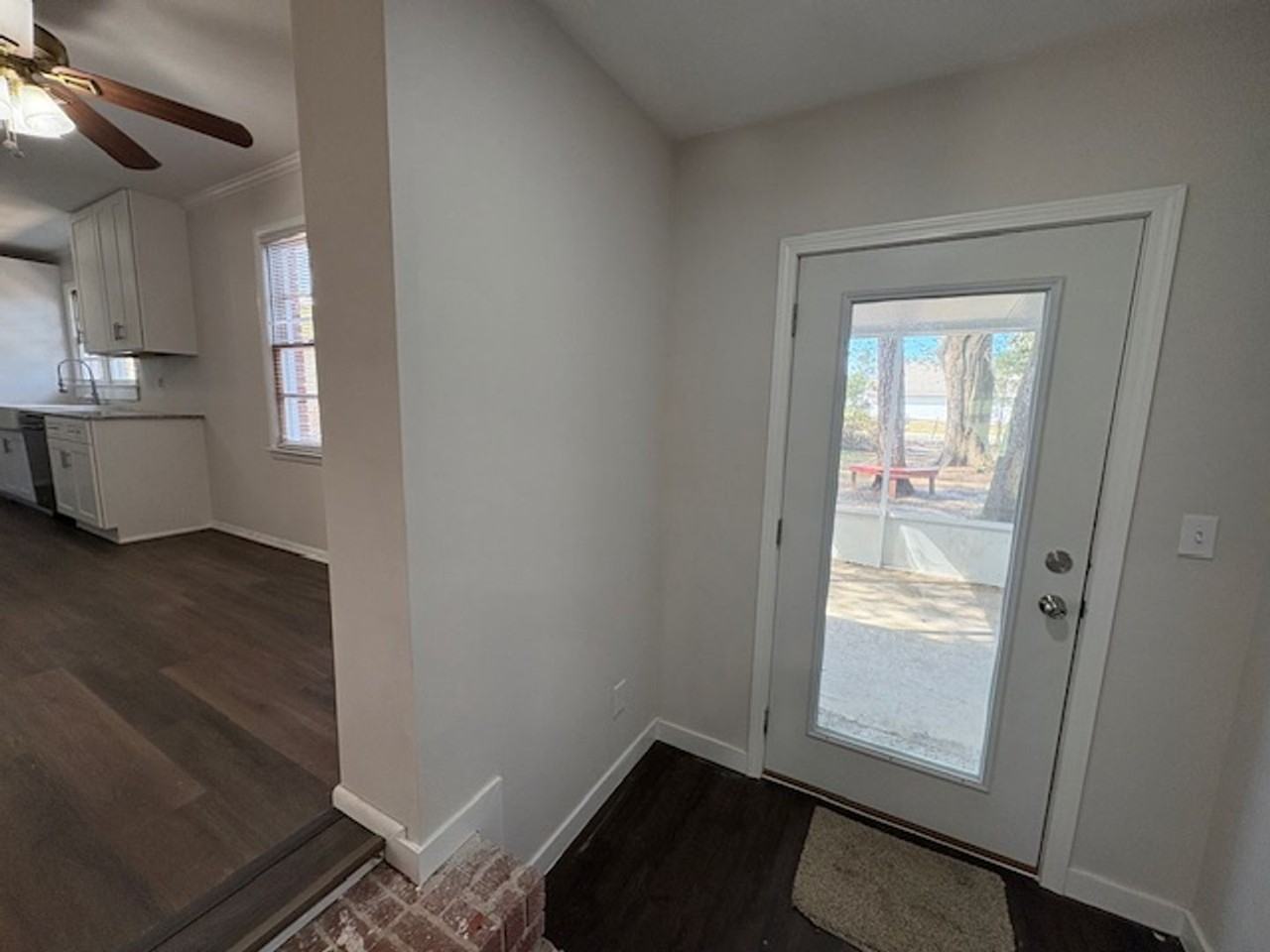 118 Czar Ln - Photo 2 of 15