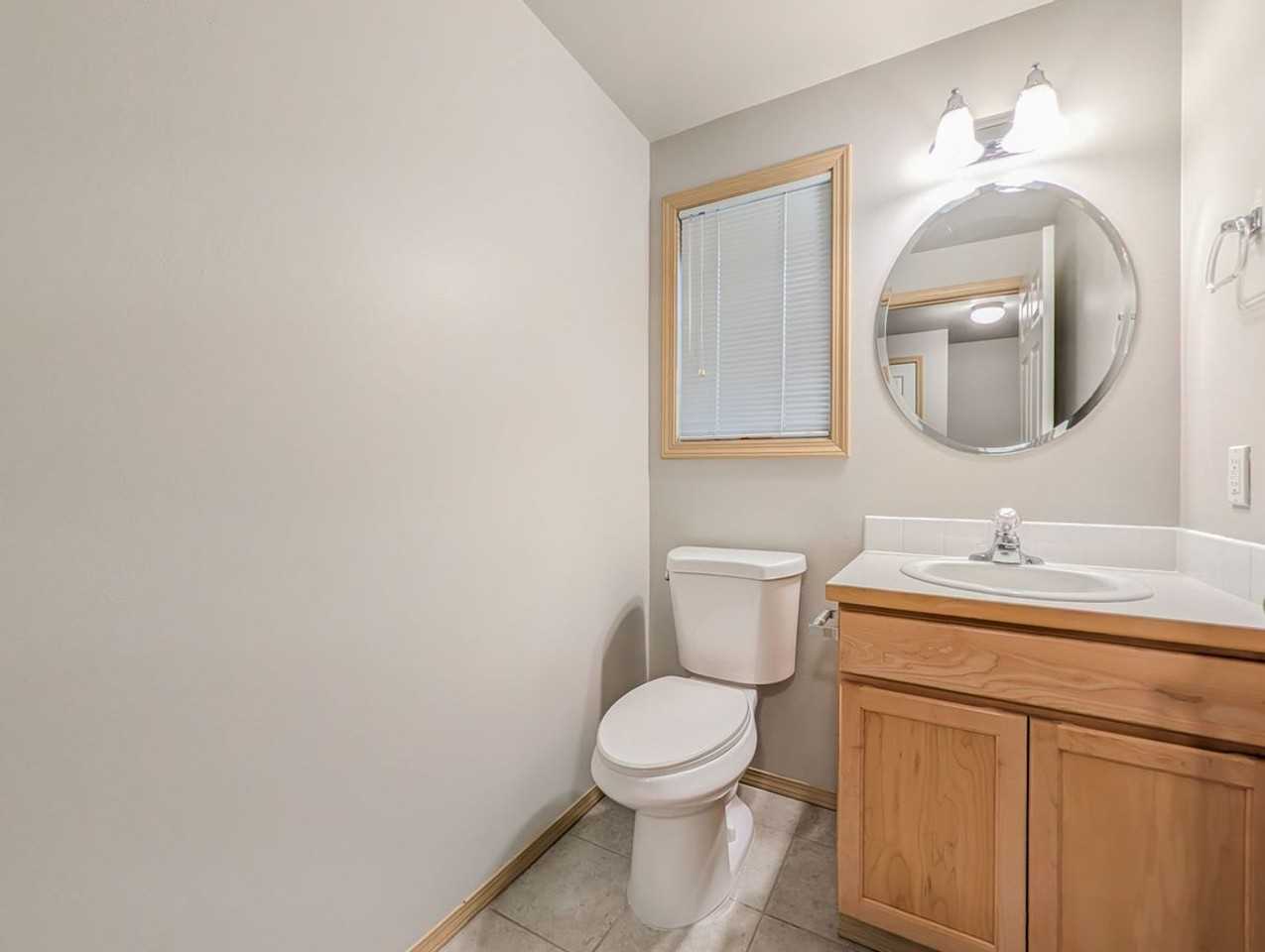 7417 60th Pl Ne - Photo 5 of 12