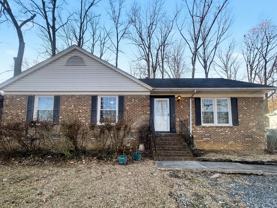 3222 S Elm Eugene St - Photo 1 of 1