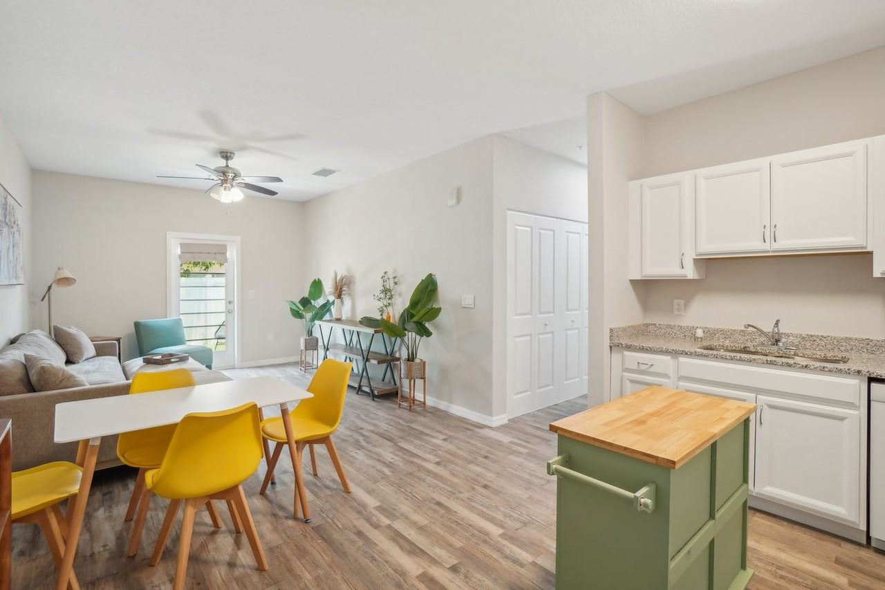 14524 N Nebraska Ave #204A - Photo 4 of 10