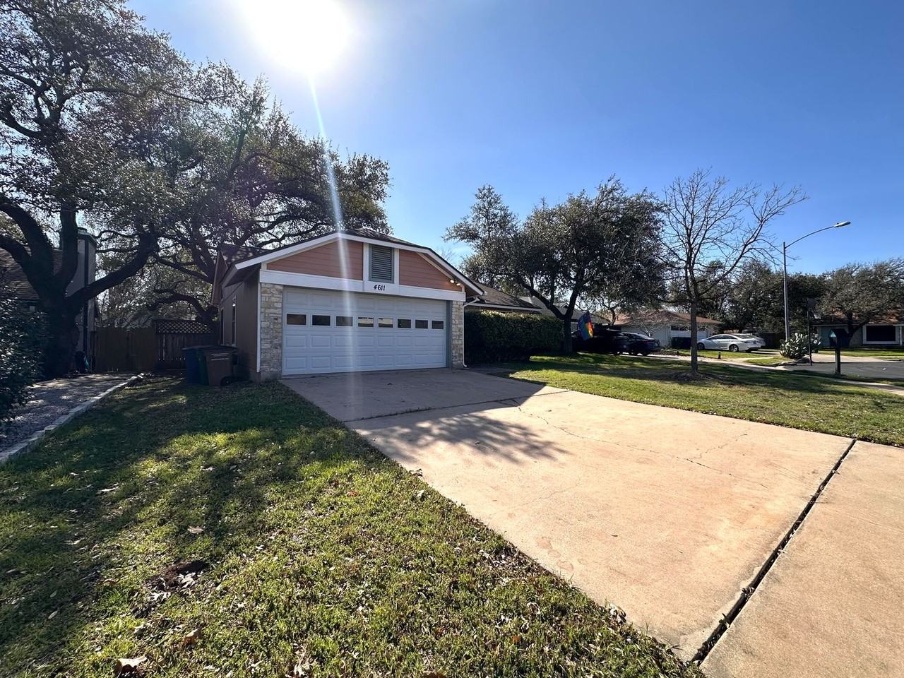 4611 Tobago Cv - Photo 2 of 26