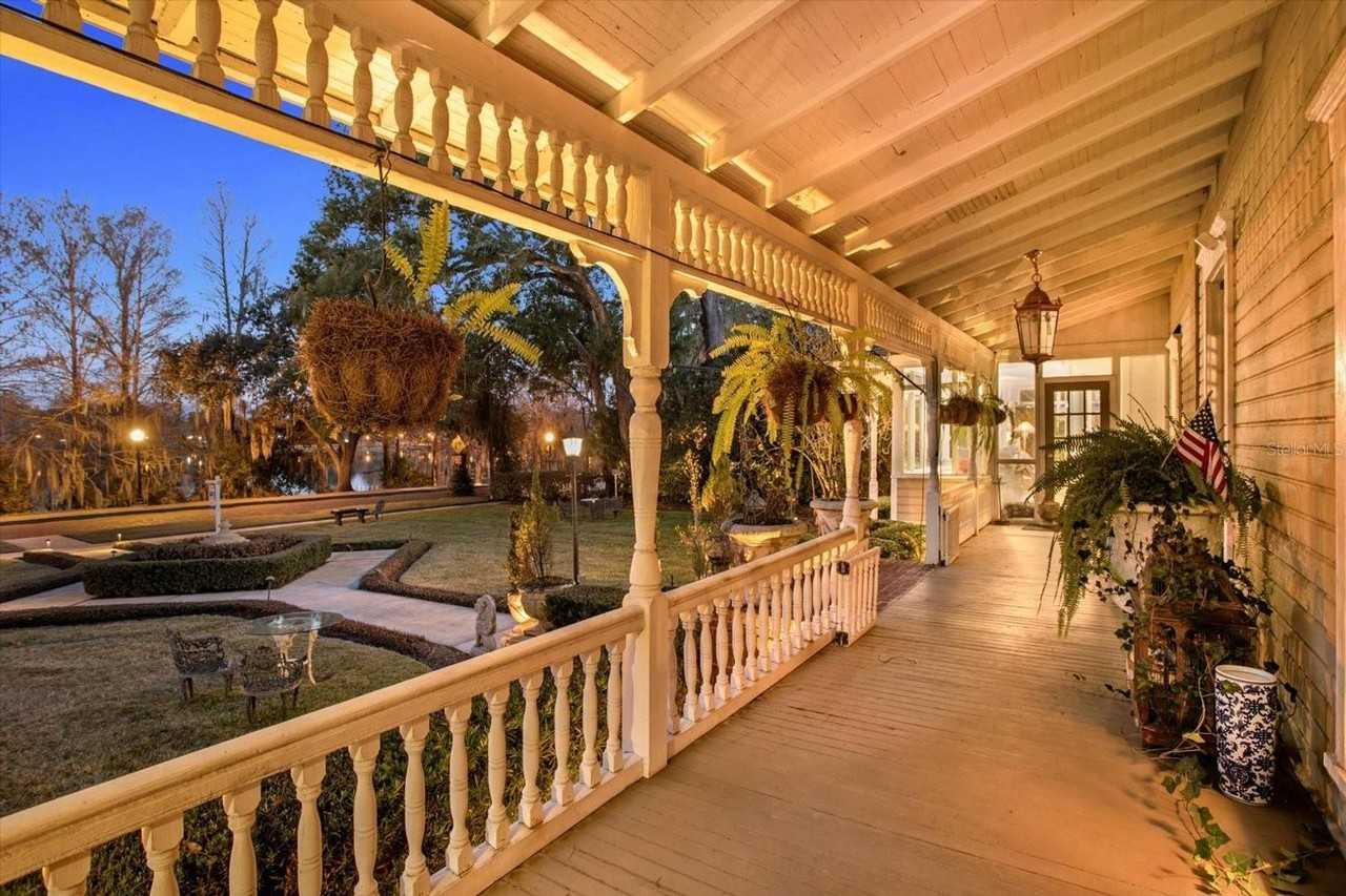 614 Lake Ave - Photo 6 of 50