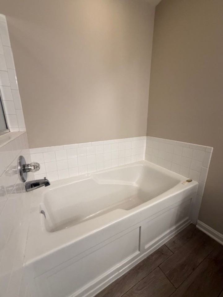 111 Watkins Pond Blvd #303 - Photo 4 of 37