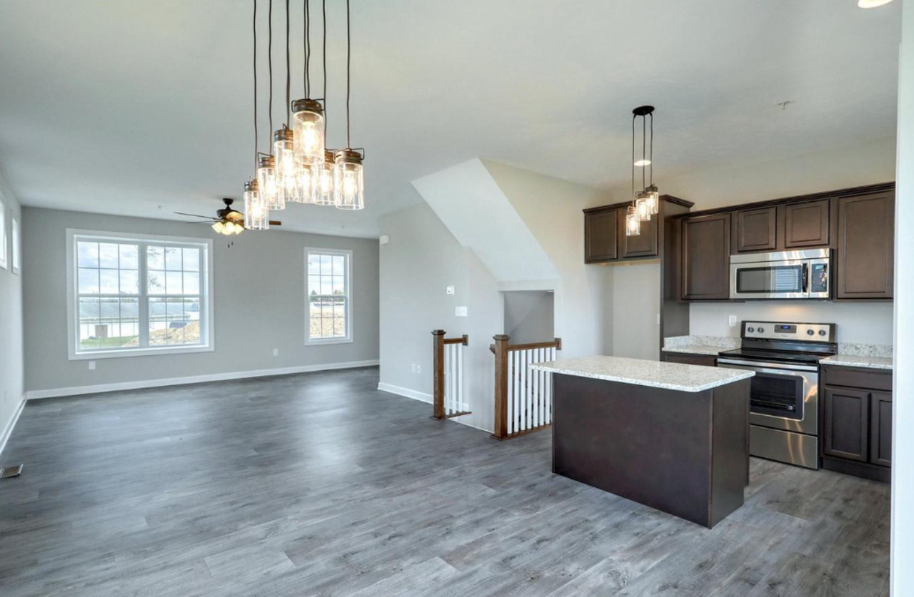 54 Hudson Blvd - Photo 7 of 27