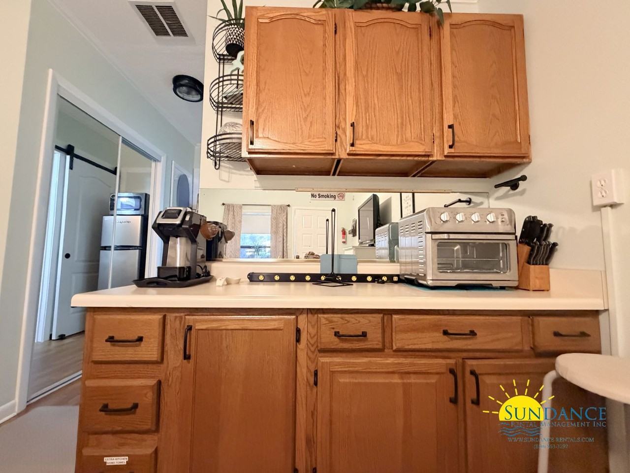 85 5th St - Photo 5 of 16