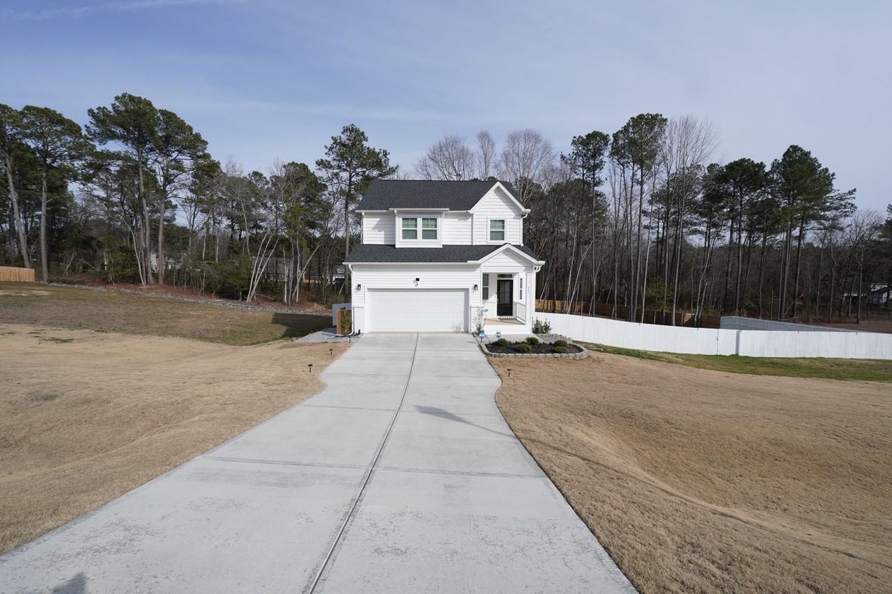 217 Beacon Hill Rd - Photo 3 of 25
