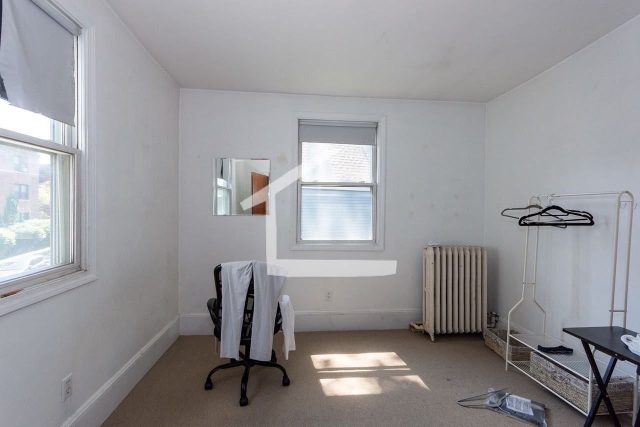143 Kilsyth Rd - Photo 6 of 41