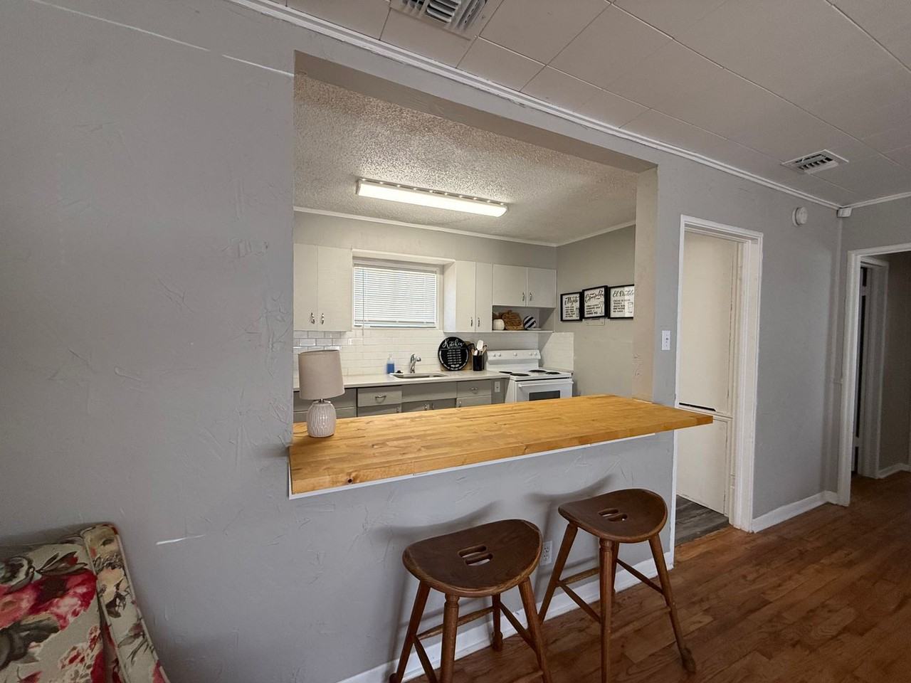 3618 32nd St - Photo 5 of 13