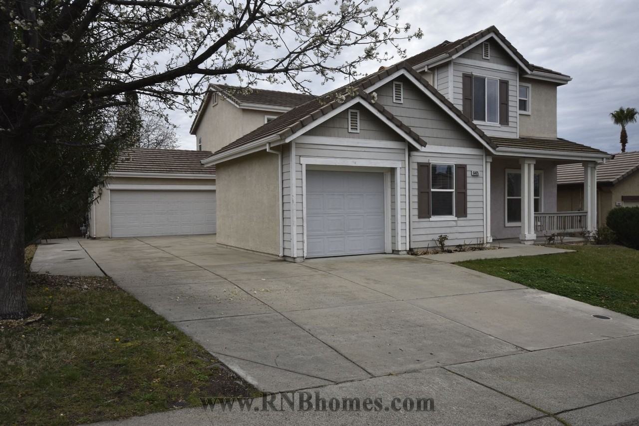 6405 Mendez Creek Ct - Photo 2 of 29