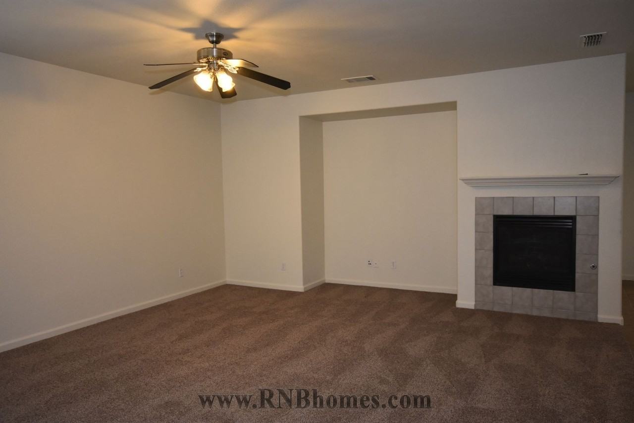 6405 Mendez Creek Ct - Photo 7 of 29