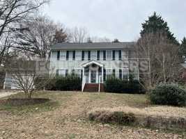 featured image of 5524 Robinridge Rd