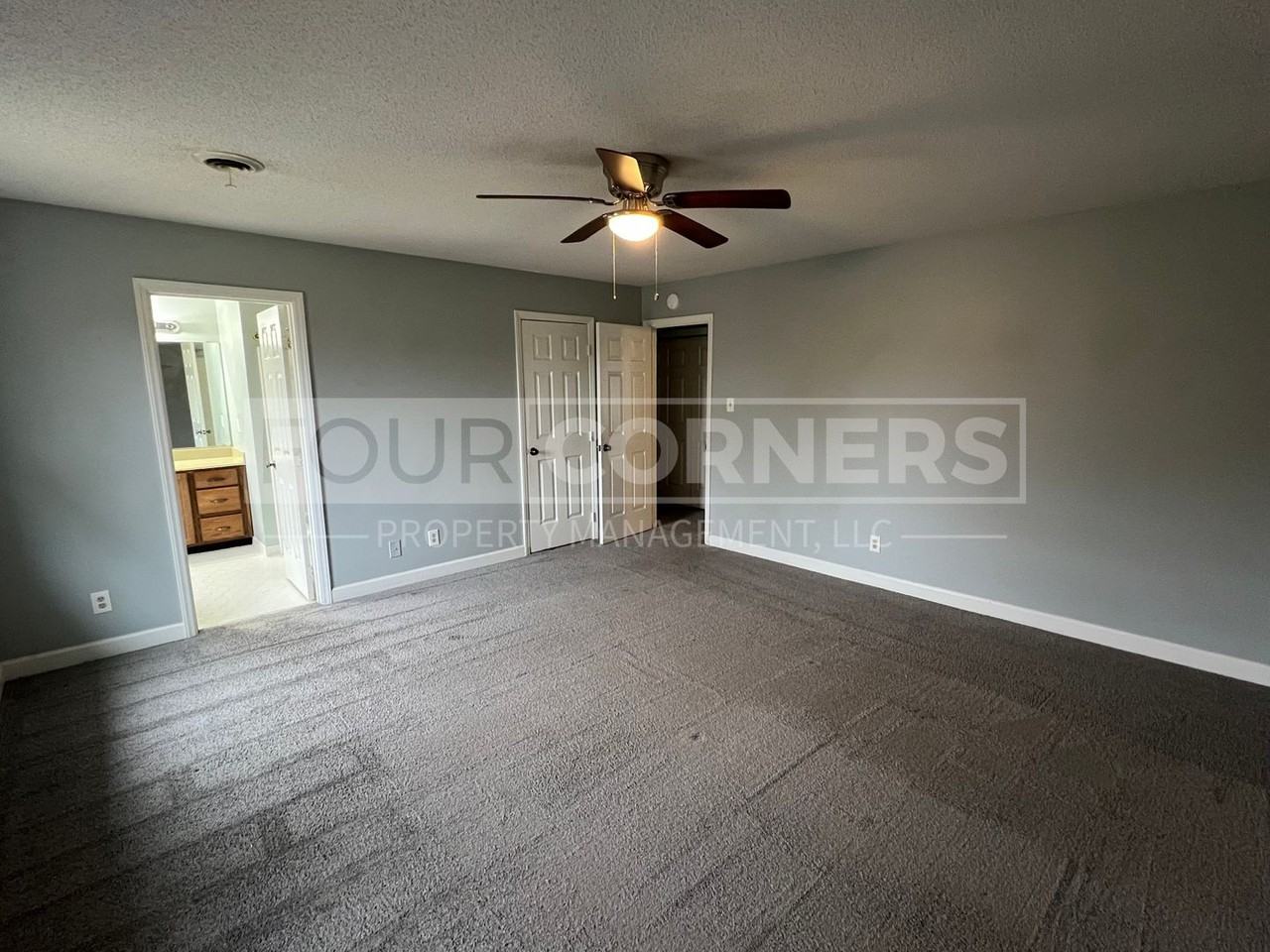 5524 Robinridge Rd - Photo 6 of 11