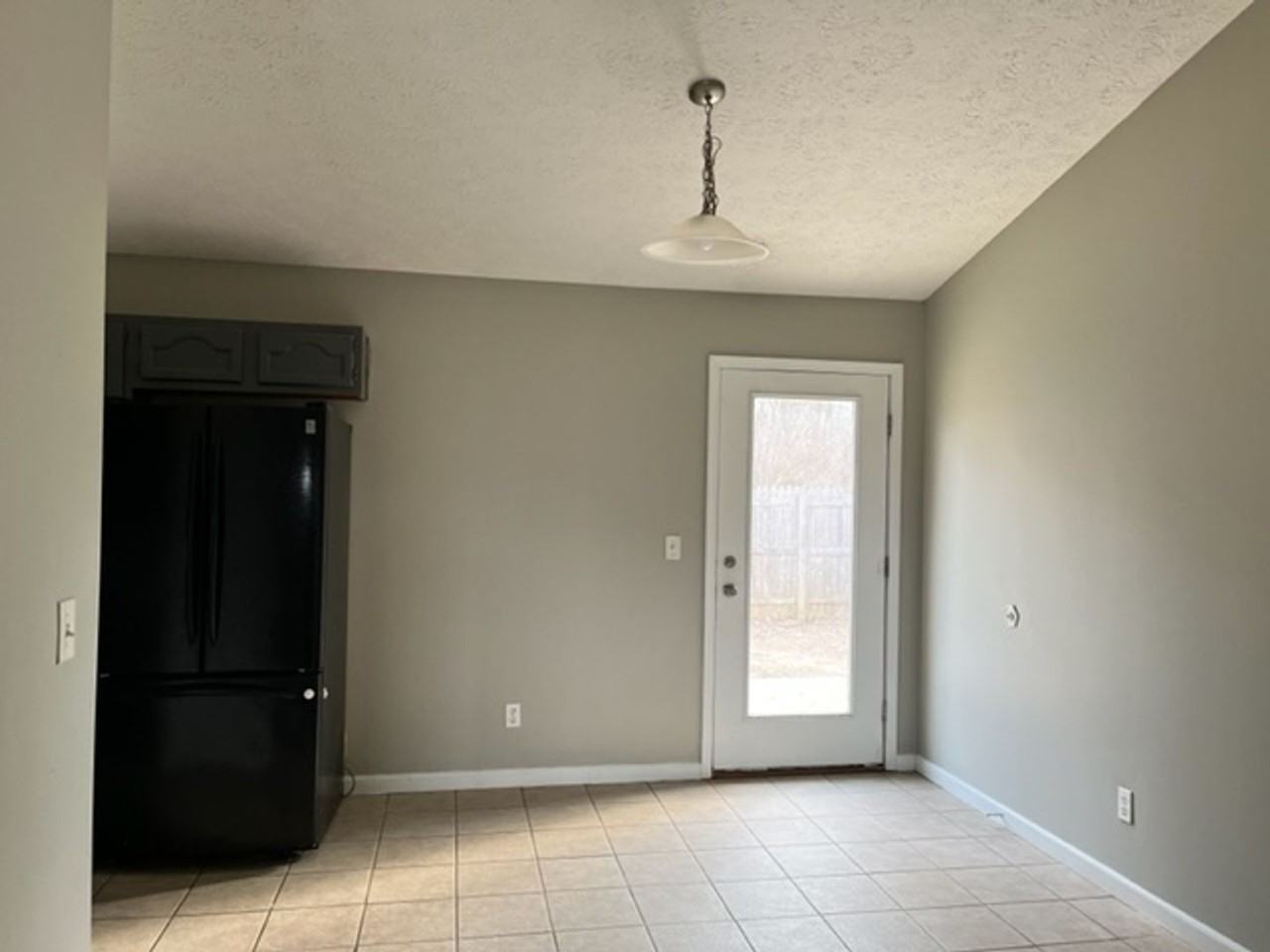 501 Plantation Way - Photo 3 of 13