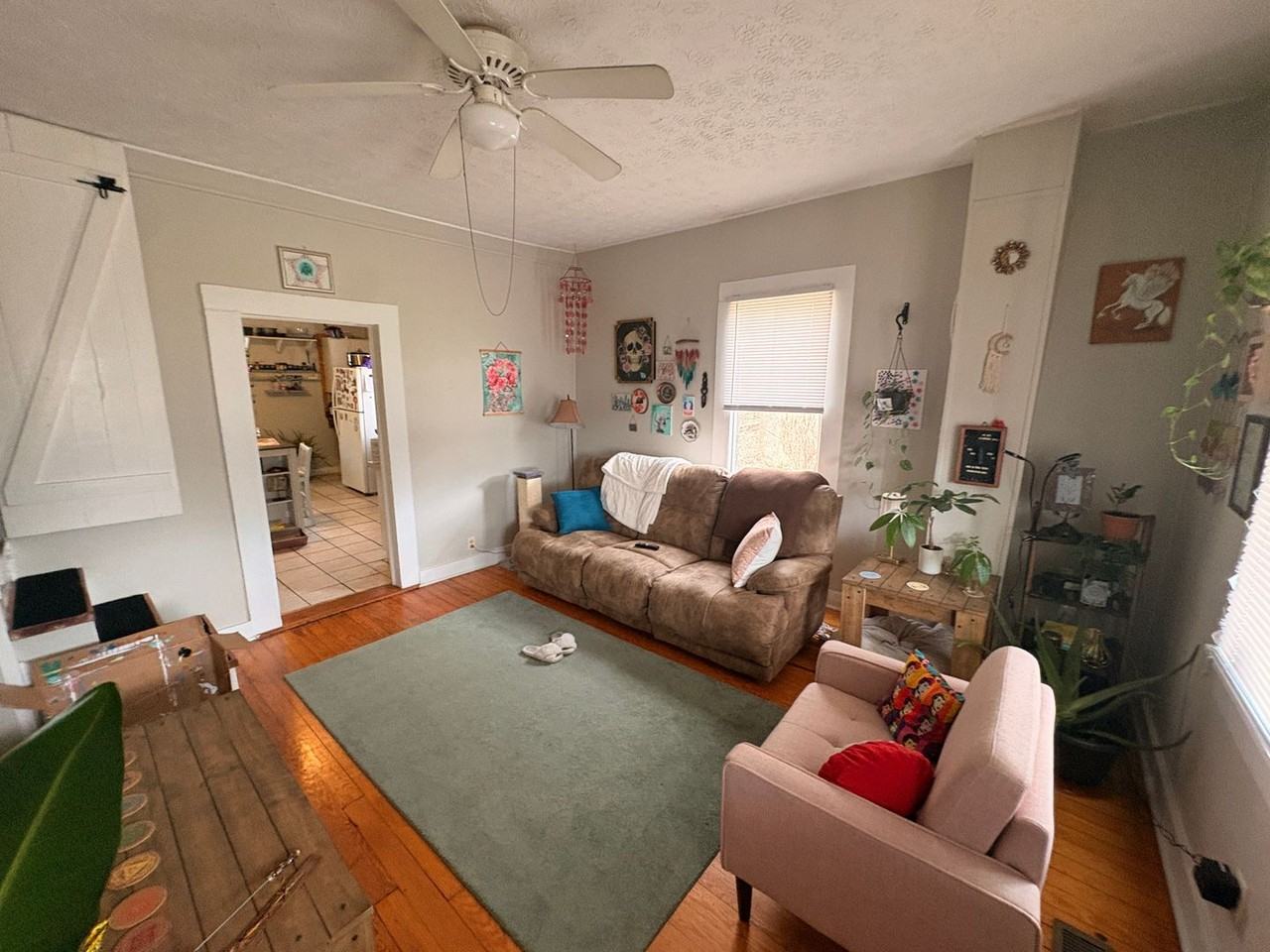 462 Whitehall Rd - Photo 7 of 13