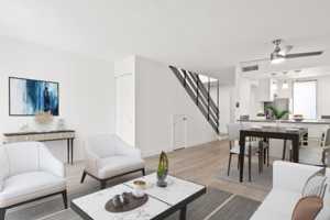 featured image of 712 S Fernwood St