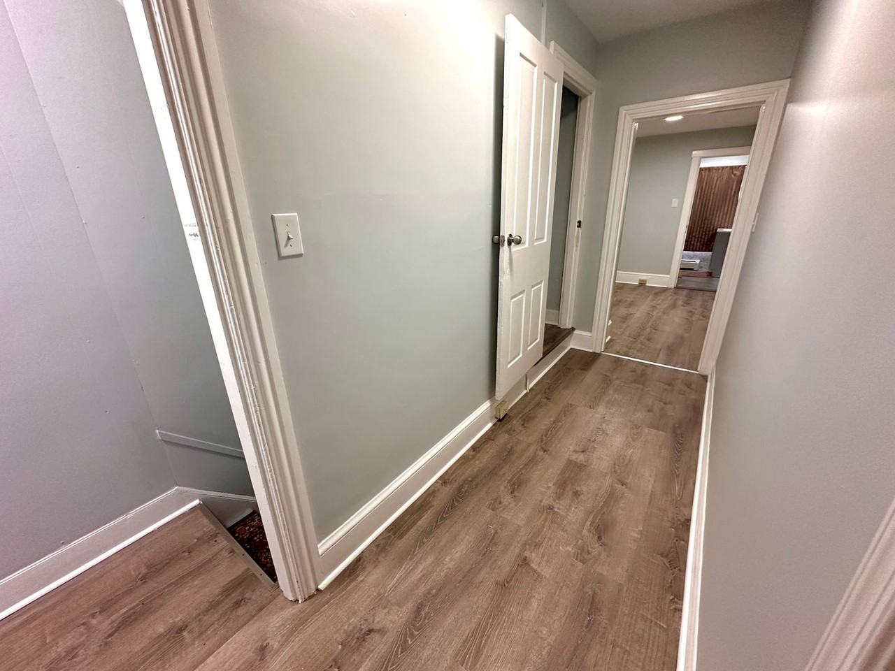 546 N 11th St - Photo 4 of 25