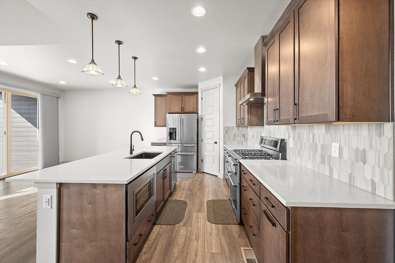 6794 Sea Oats Dr - Photo 5 of 26