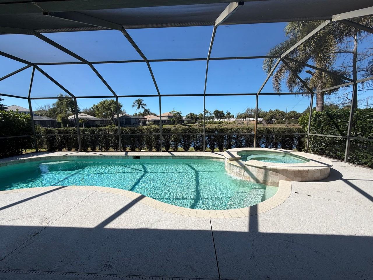 7080 Timberland Cir - Photo 2 of 40