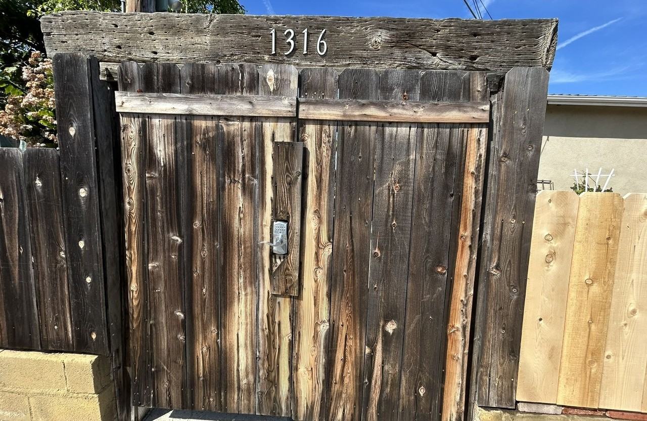 1316 Higgins St #B - Photo 2 of 19