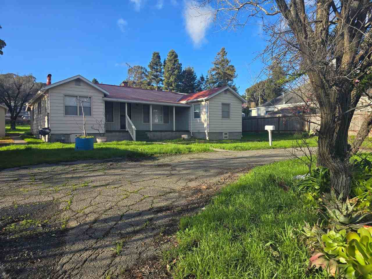 4455 Appian Way - Photo 2 of 12