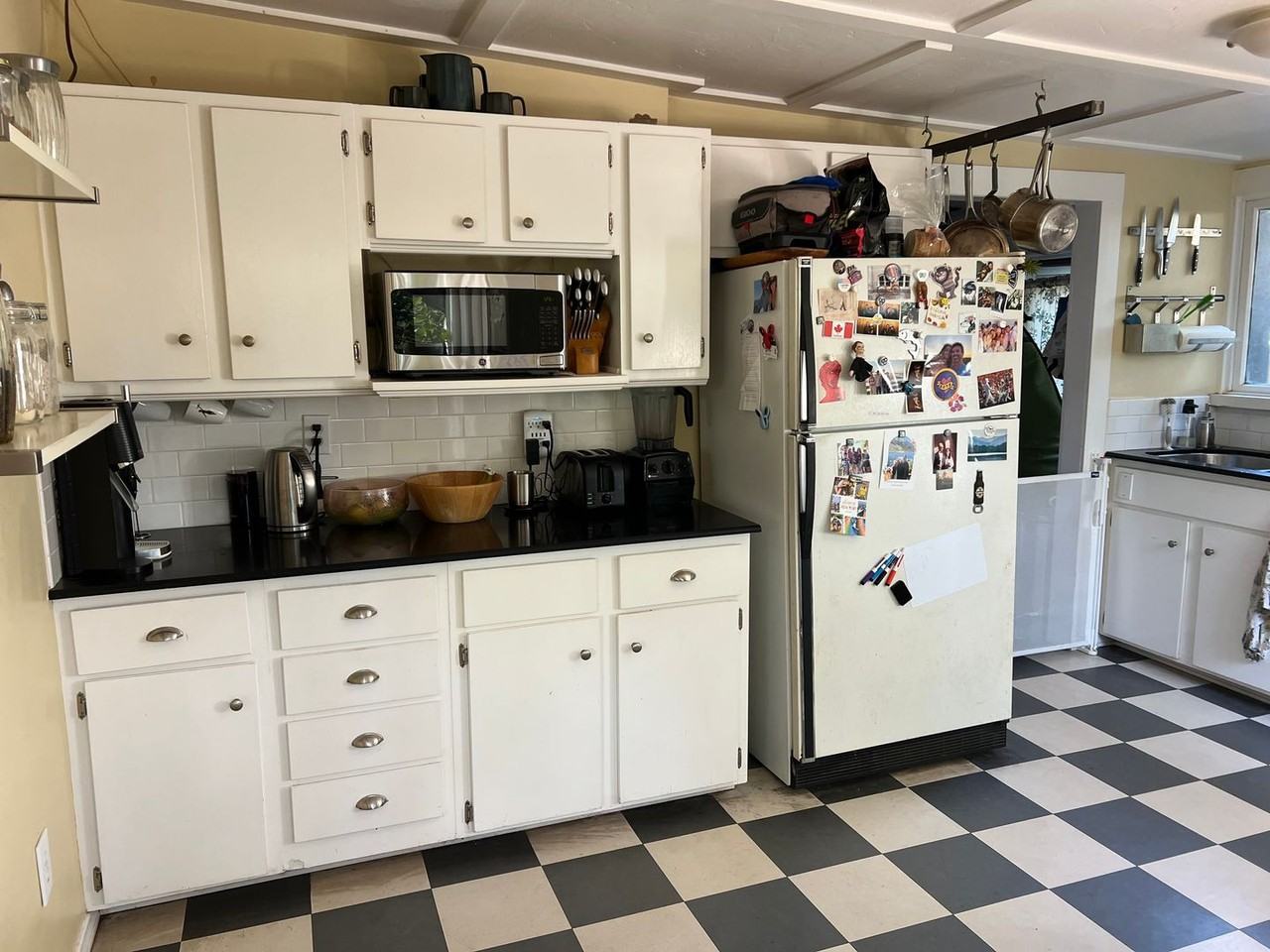 334 W Islay St - Photo 5 of 17