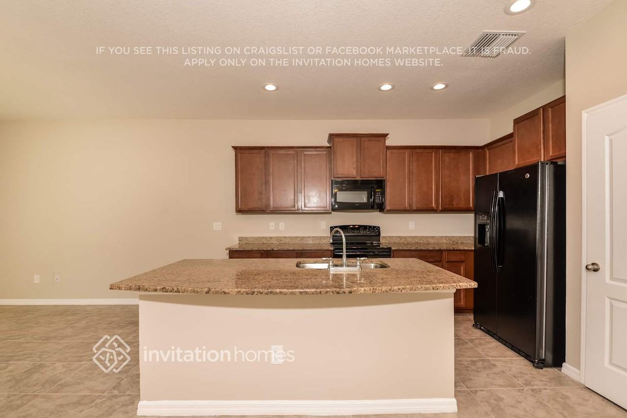 10423 Orchid Mist Ct - Photo 4 of 16