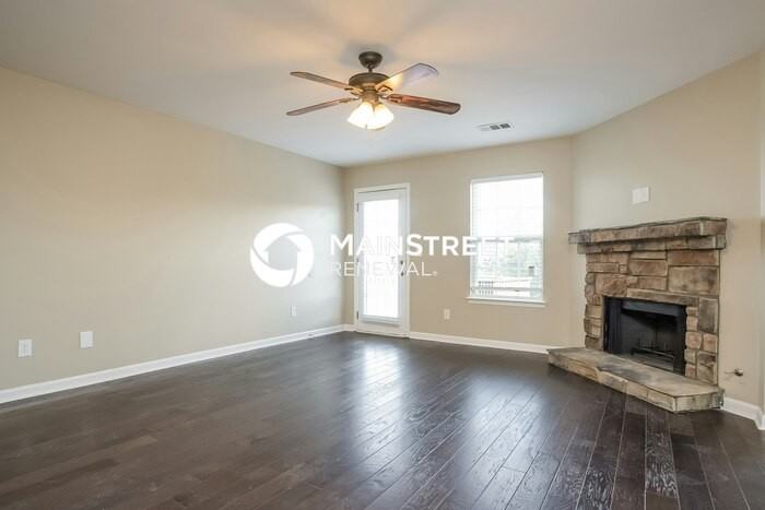 153 Elderberry Pt - Photo 3 of 15