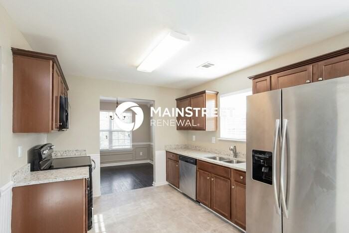 153 Elderberry Pt - Photo 7 of 15