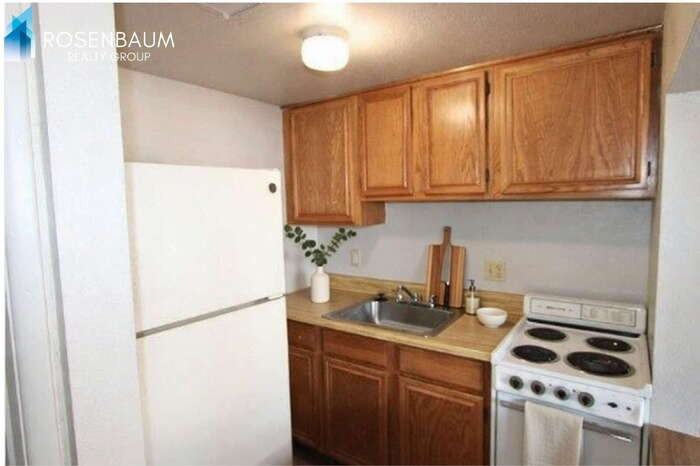 9230 N 6th St #5 - Photo 2 of 4