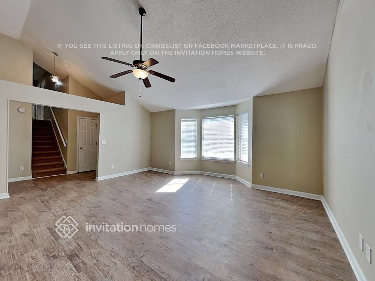 6955 Greenfield Ln - Photo 5 of 21