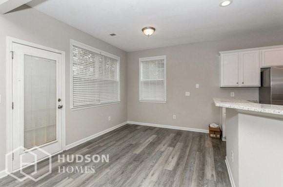 826 Topaz Vly - Photo 4 of 16