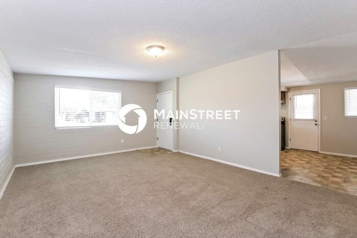 8601 E Mormon Dr - Photo 3 of 23