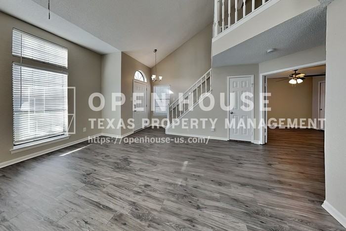 4220 Phoenix Dr - Photo 5 of 21