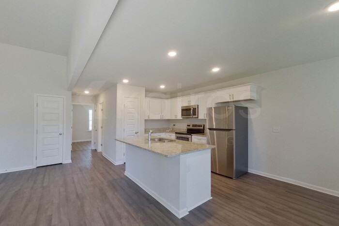 124 Mountain Holly Rd - Photo 7 of 23