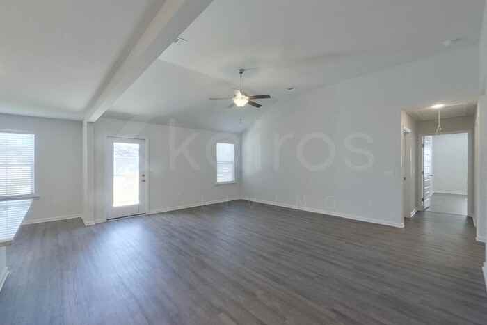 124 Mountain Holly Rd - Photo 2 of 24