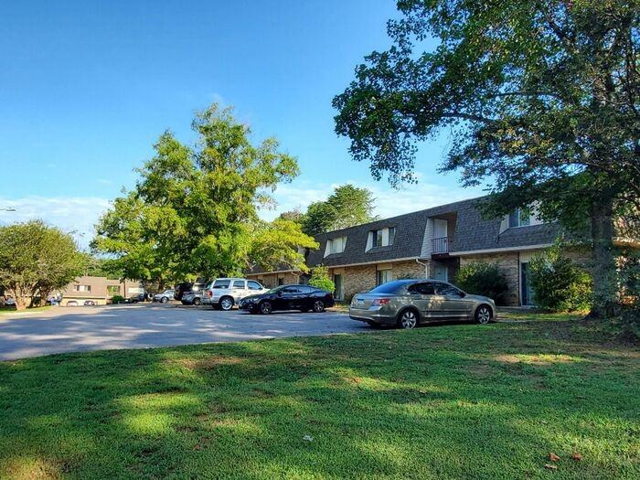 1728 Indian Land Dr #1612 - Photo 3 of 6