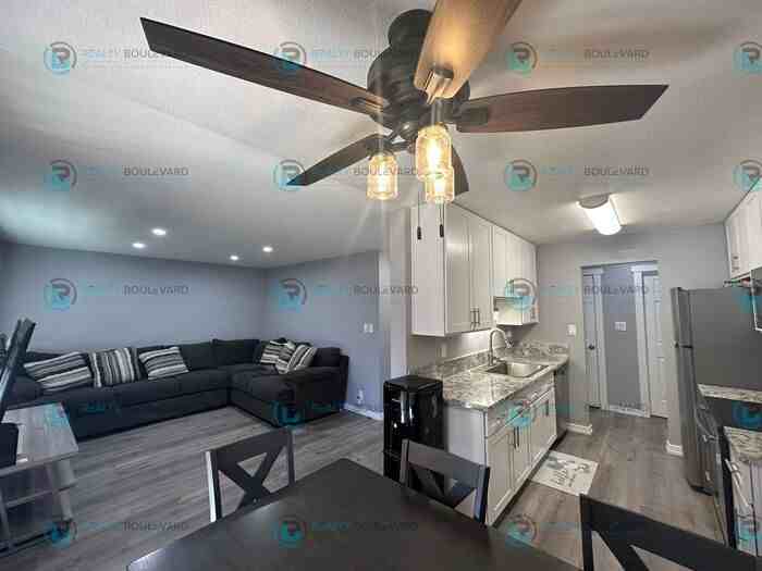 3901 Clear Acre Ln #5 - Photo 5 of 19